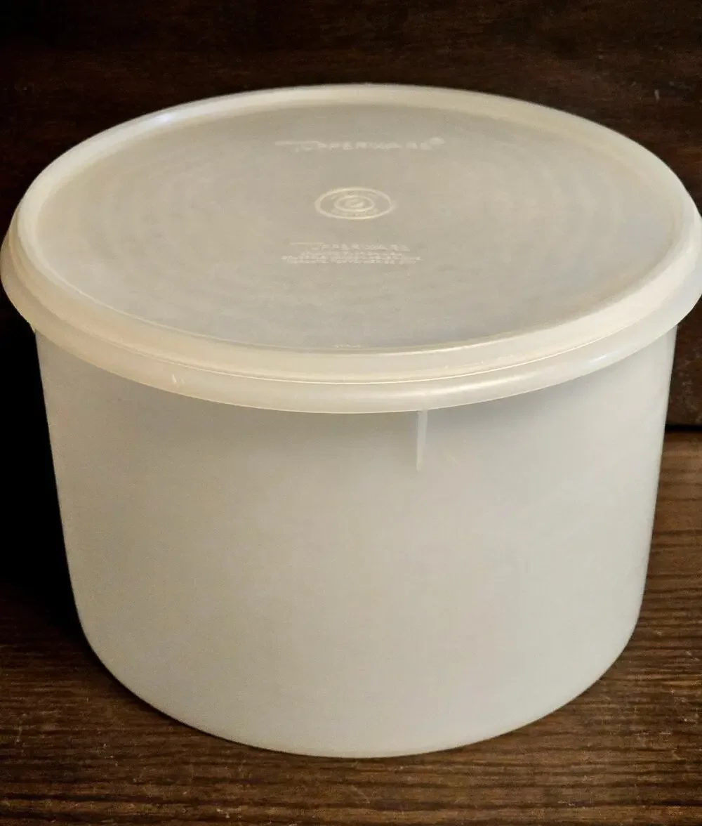 VTG 1970s TUPPERWARE Round Storage Container 267-5 & Lid 230-20 5 Quart Frosted